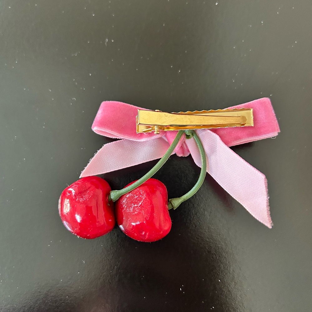 It Girl Pink Cherry Hair Clips with Velvet Ribbon Bow Set of 2 Barrettes New - Picture 3 of 11